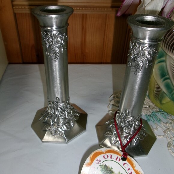NIB Old Country Rose by Seagull pair of floral 6 in pewter candlesticks gorgeous - Picture 1 of 9